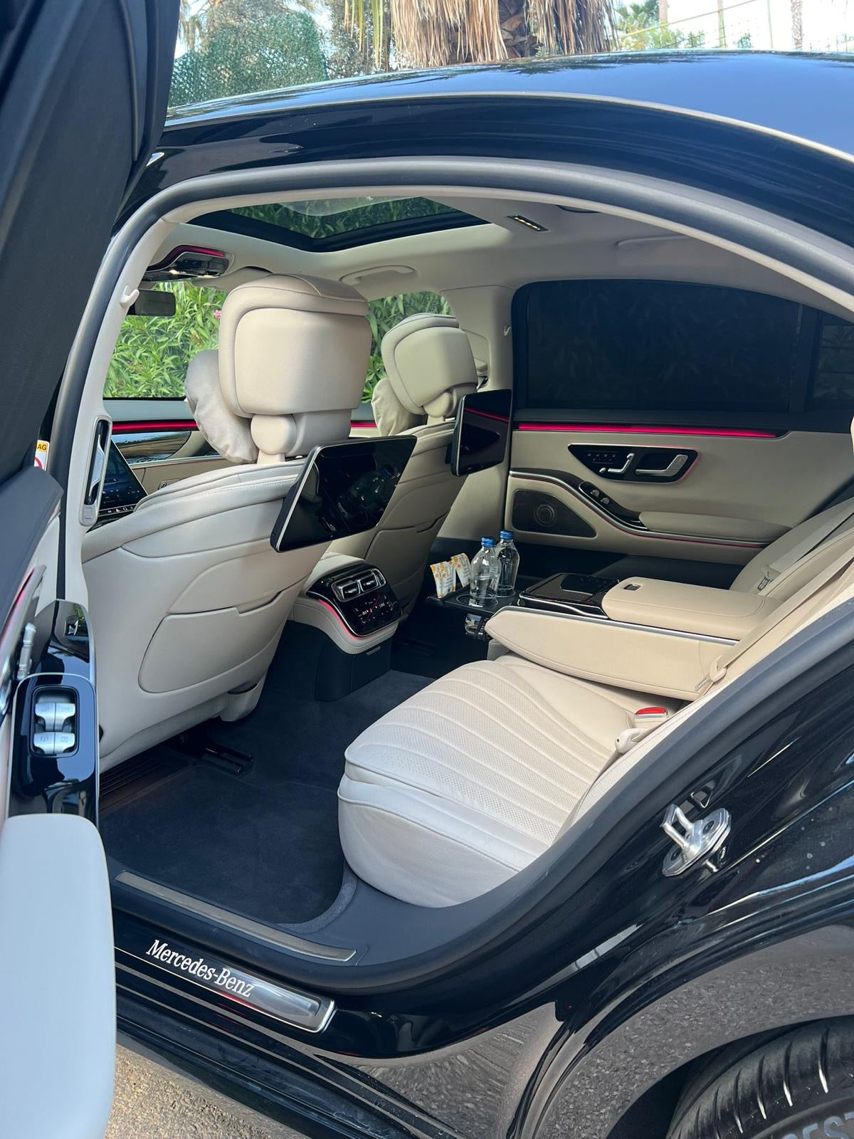 Mercedes-Benz S400